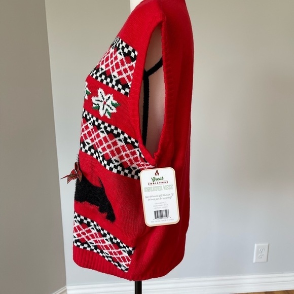 Ugly Christmas Sweater Scottie dogs and poinsettias size extra large vest - Picture 6 of 16